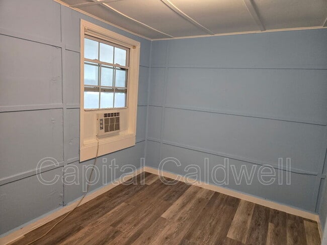 Photo - 8415 Seminole Ave Apartment