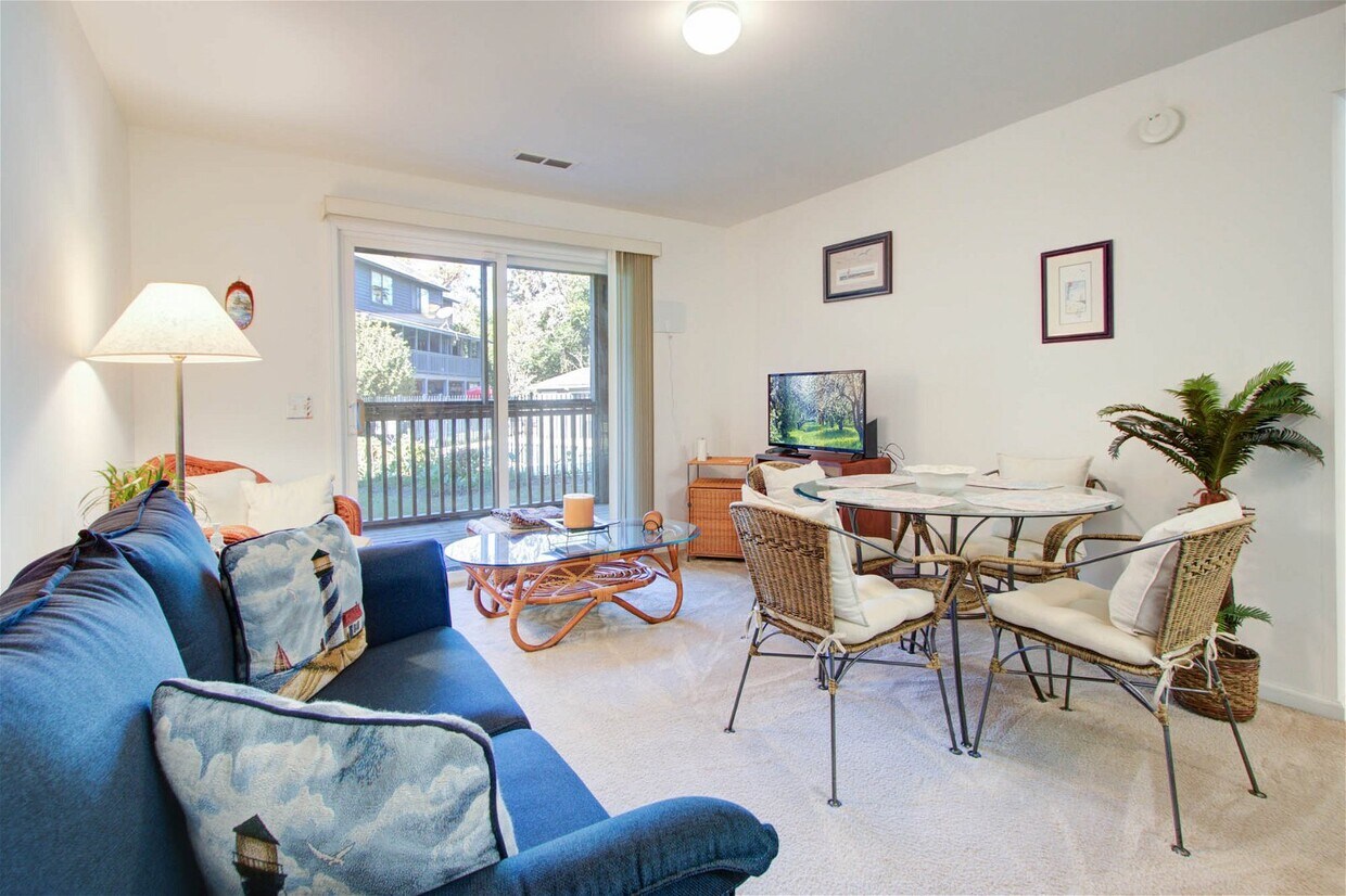 Primary Photo - 1530 Fort Johnson Road Apt #3C, Charleston...