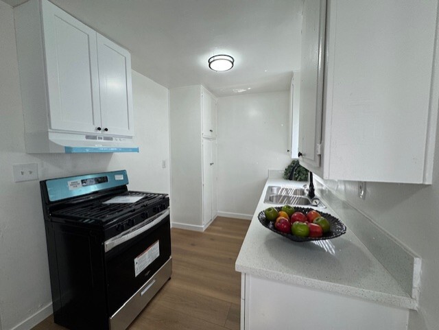 Photo - 1380 Exposition Blvd (Los Angeles, CA) Apartment