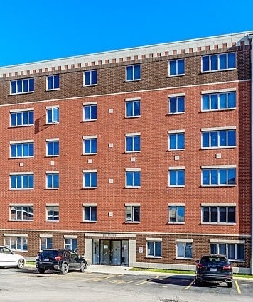 Building Photo - 1828 S Wentworth Ave