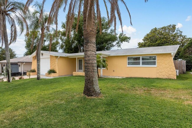 Building Photo - 3511 Calera Dr