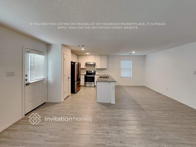 Building Photo - 160 Parish Ln