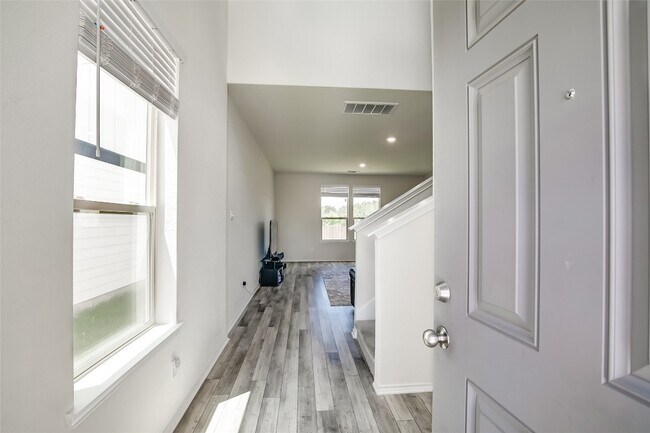 Foto del edificio - 153 Prairie Falcon Wy