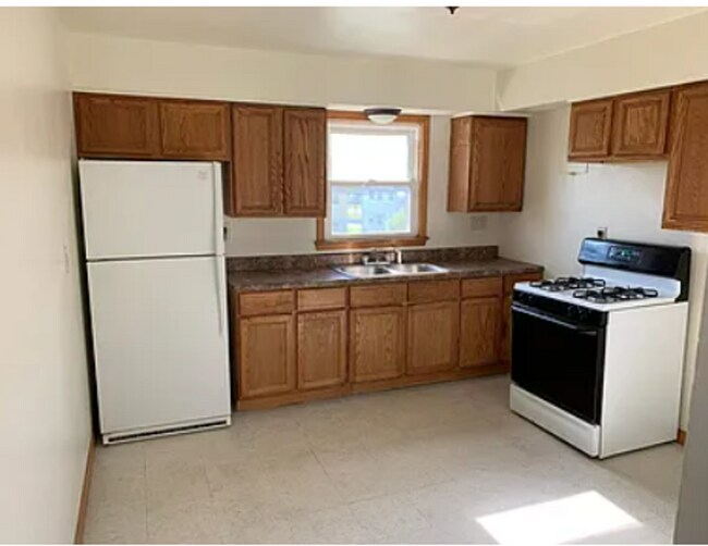 Foto del edificio - 5830 N 61st St