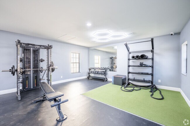Interior Photo - Misty Oaks
