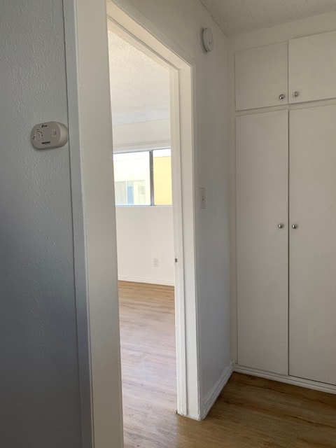 Building Photo - 1825 Tamarind Ave