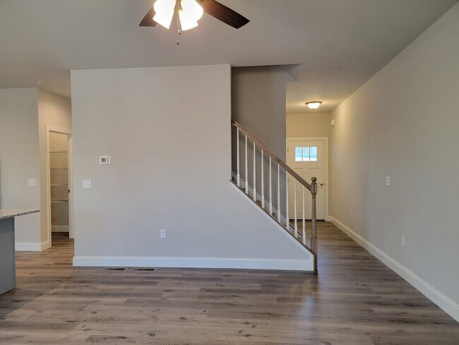 Foto del edificio - 227 Sage Blvd