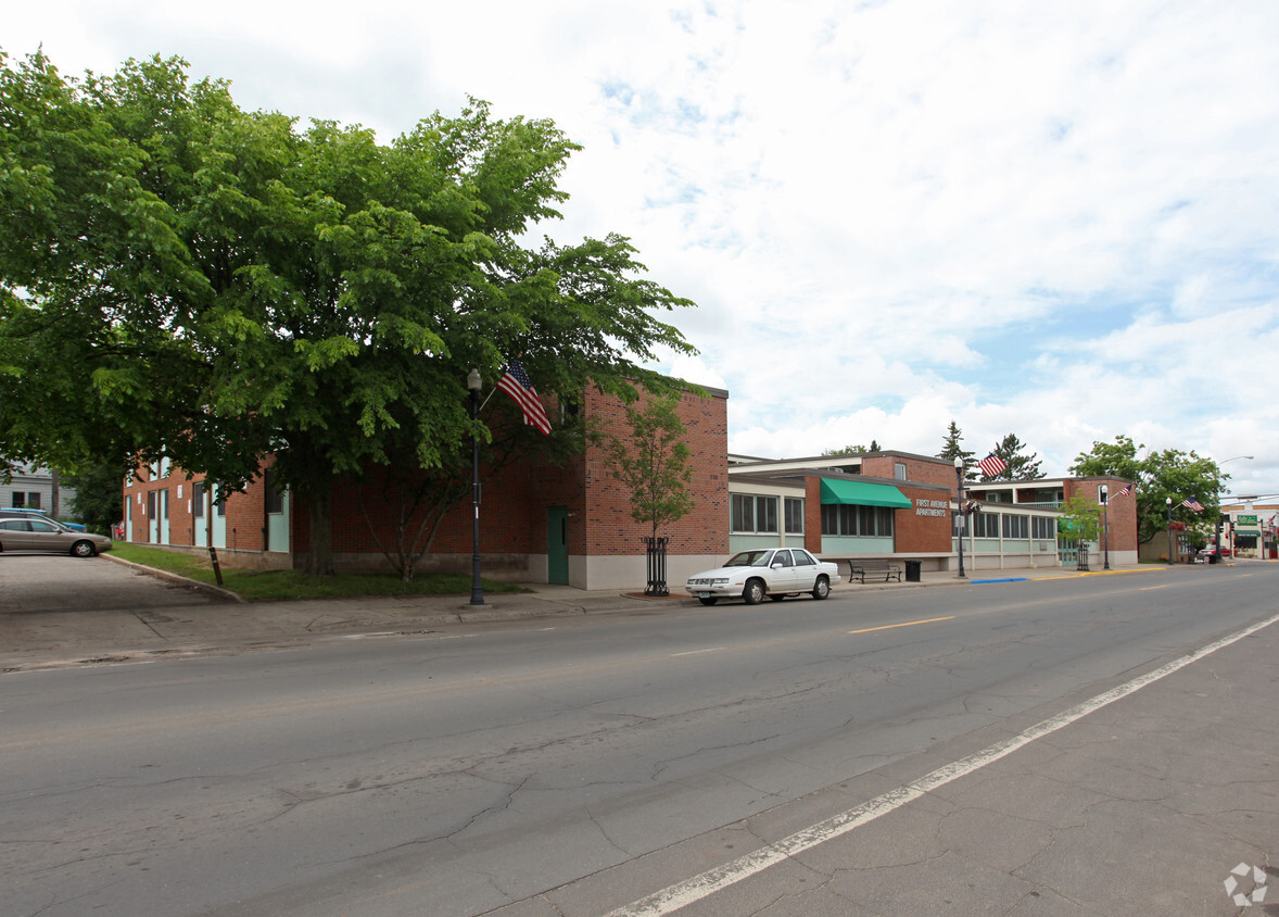 Primary Photo - First Avenue Apartments