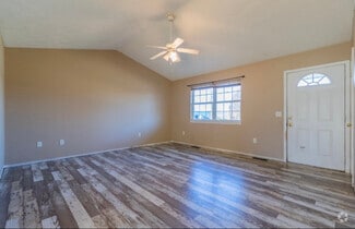Building Photo - 318 Elm St