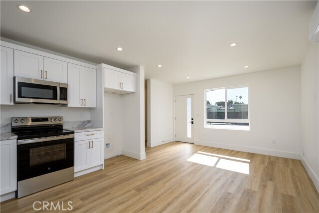 Foto del edificio - 5824 Gage Ave