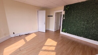 Building Photo - 24 Everard St