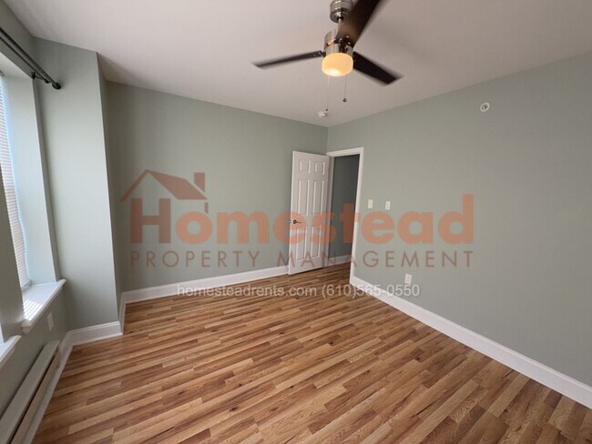 Foto del edificio - 232 S 60th St