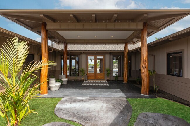 Building Photo - Luxury Home Kona Vista 3 bedroom, 4 bathro...