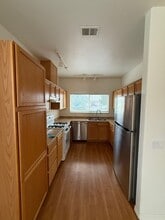 Building Photo - 3969 Kettle Rock Dr