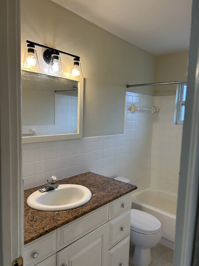 Foto del edificio - Bring Your  RV or Boat  -   2/1 House Incl...