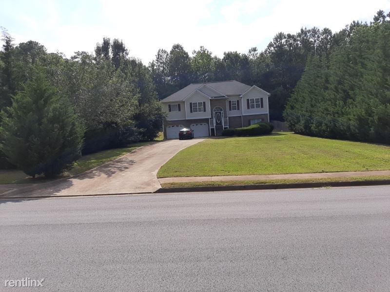 Primary Photo - 4 br, 3 bath House - Chapel hill near publix