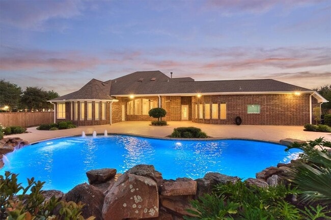 Foto del edificio - 20806 E Cameron Ridge Dr