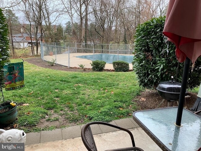 Photo - 1521 Colonial Dr Apartment