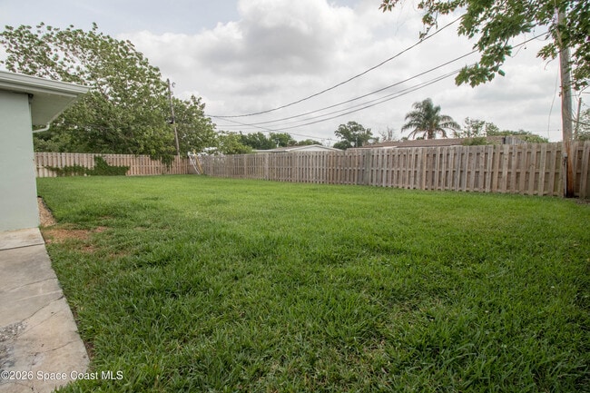 Building Photo - 2812 Kingston Ln