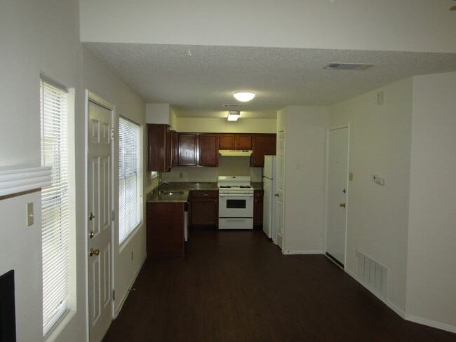 Building Photo - 10609 Archdale Dr