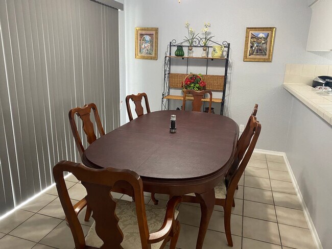 Foto del edificio - 5013 Wingfoot Ln