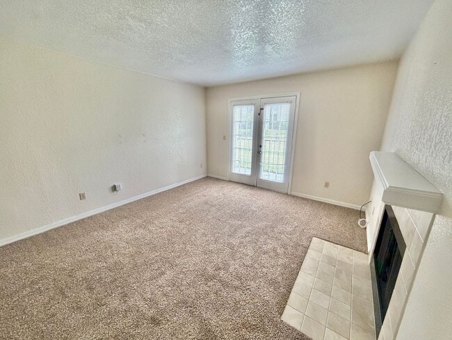 Photo - Orlando - 1 Bedroom, 1 Bathroom - $1,295.00 Apartment