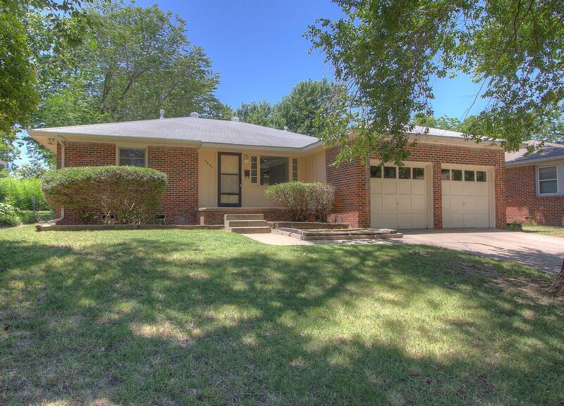 Foto principal - 3630 S Oswego Ave
