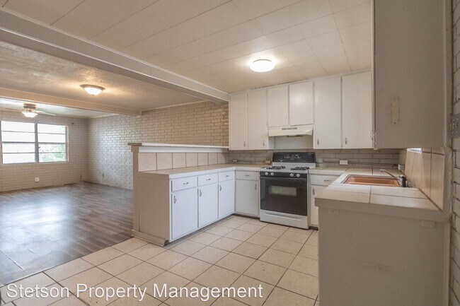 Foto del edificio - 2 br, 1 bath House - 403 Branch St,
