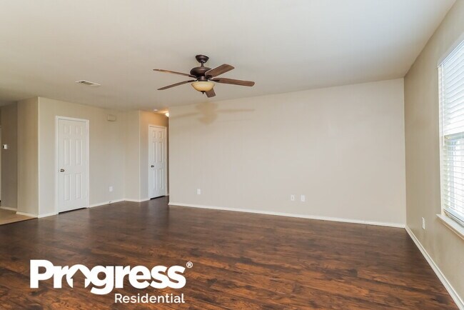 Building Photo - 3200 Sadie Trail