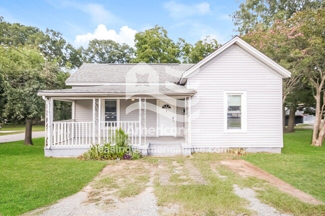 Building Photo - 1133 Standard St