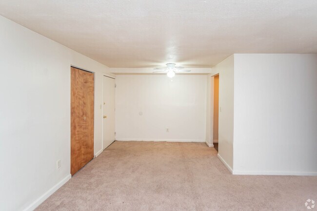 Foto del edificio - 425 Southern Blvd NW