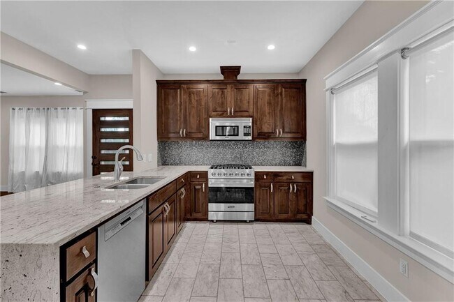 Foto del edificio - 1613 Willow St