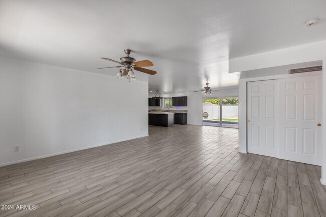 Building Photo - 8544 E Osborn Rd