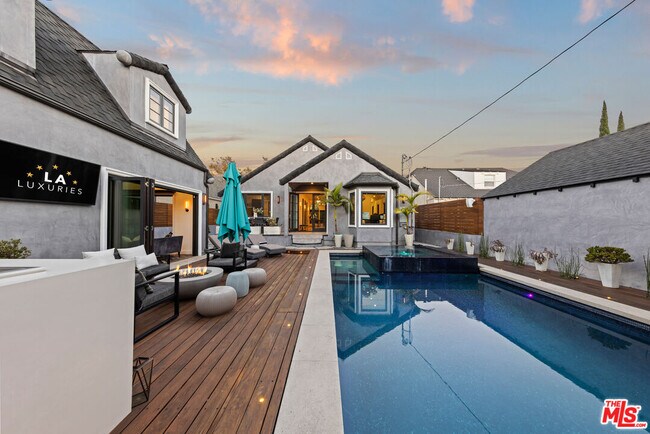 Building Photo - 331 N Crescent Heights Blvd