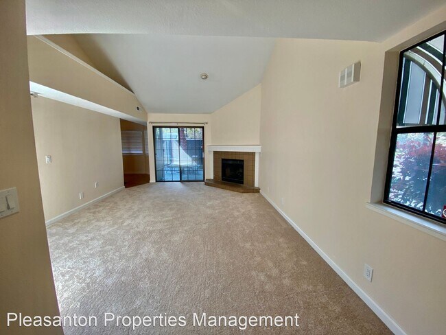 Foto del edificio - 2 br, 2 bath House - 1897 Crestline Rd.