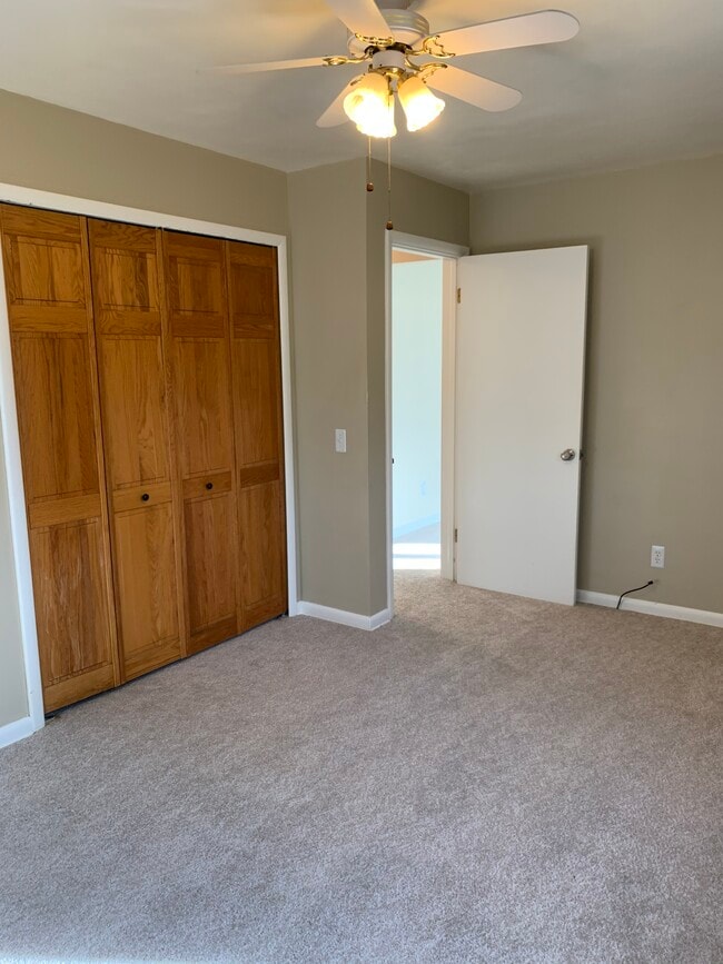 Bedroom one - 3520 Iroquois Trl