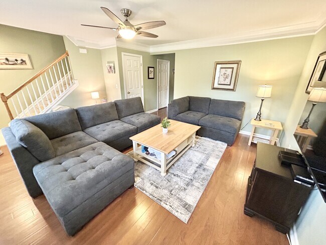 Foto del edificio - 2268 Kings Gate Ln