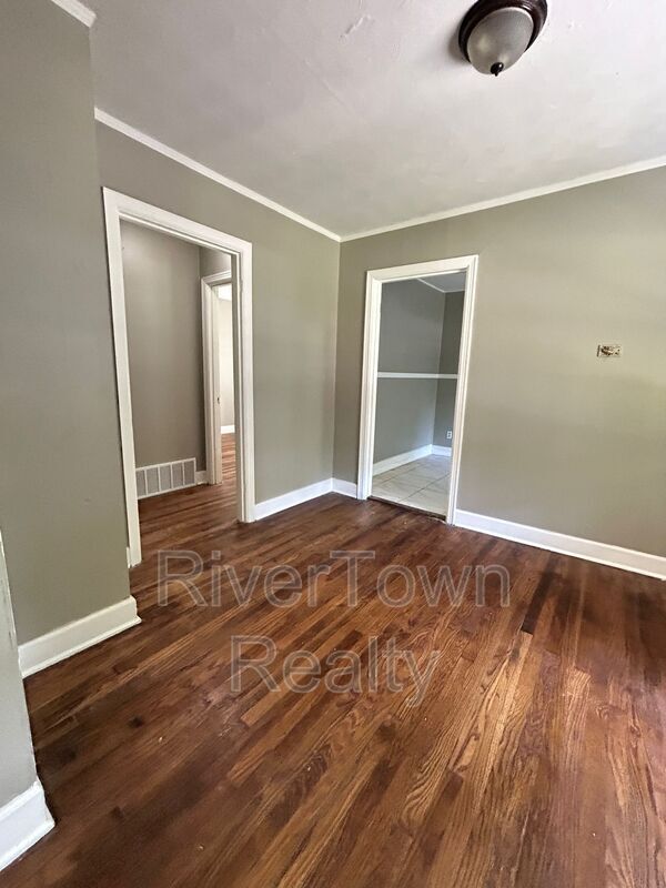 Photo - 3034 Sunrise St House