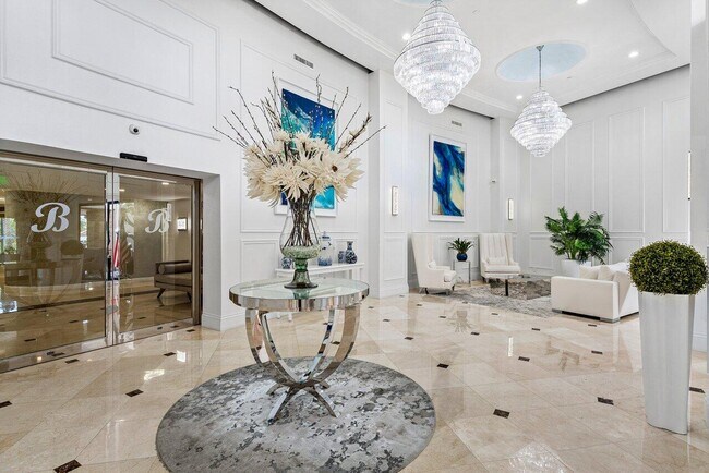 Foto del edificio - 4740 S Ocean Blvd