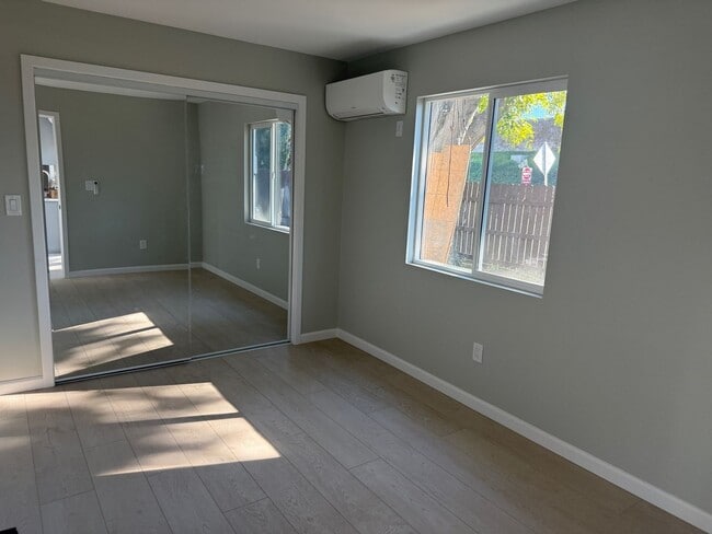 Foto del edificio - 1914 Wagner St