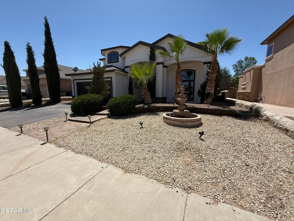 Primary Photo - 3733 Tierra Campa Dr
