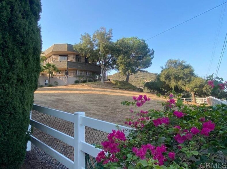 Foto principal - 2426 Suncrest Blvd