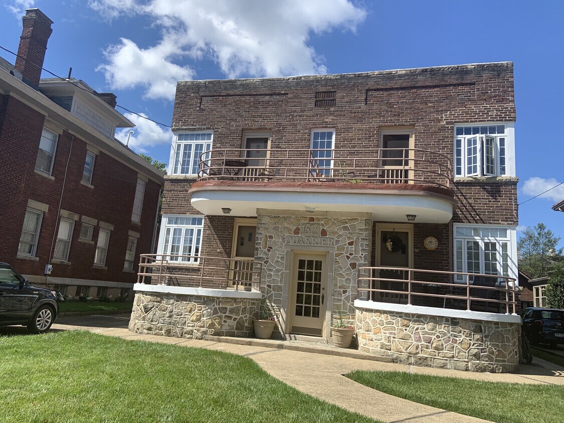 1517 Quarrier St Unit 4, Charleston, WV 25311 Condo for Rent in