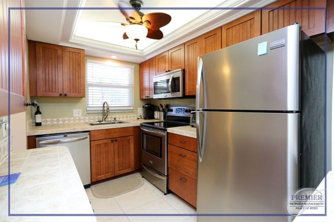 Building Photo - FULLY FURNISHED**2BEDS/2BATHS**ANNUAL RENT...