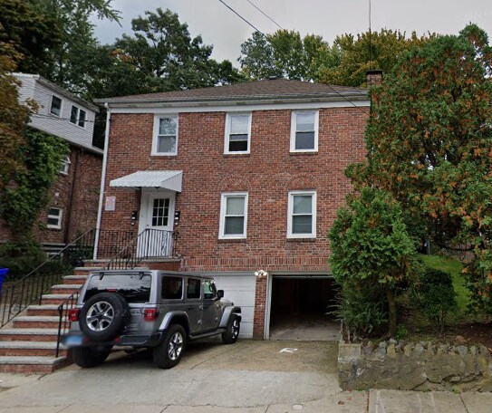 Building Photo - 95 Undine Rd