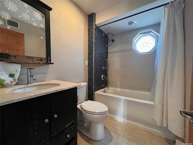 Building Photo - 45-35-45169 169th St