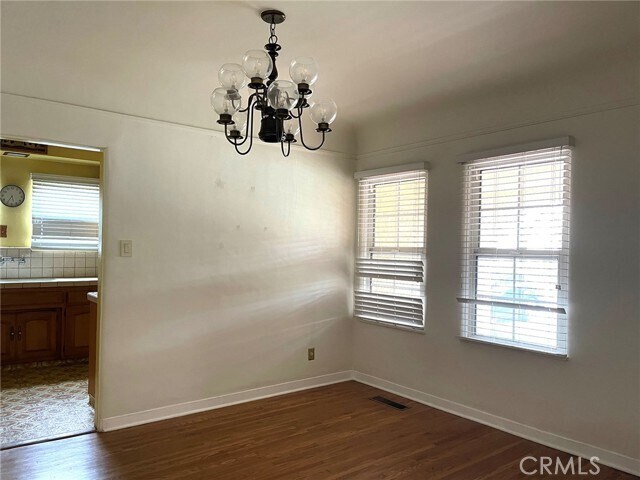 Foto del edificio - 1144 S Monterey St