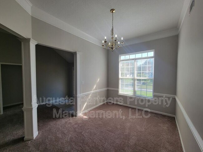 Foto del edificio - 4779 Cold Springs Dr