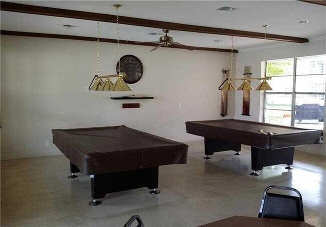Foto del edificio - 4341 NW 16th St
