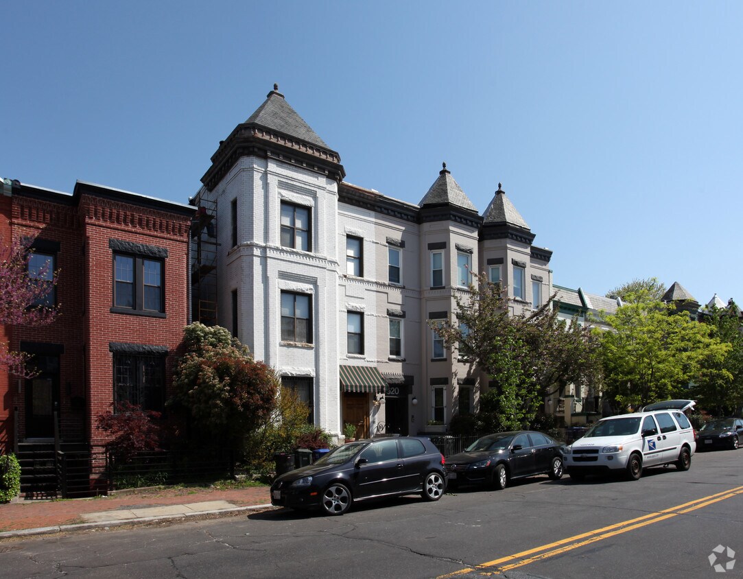 Primary Photo - 620-622 F St NE
